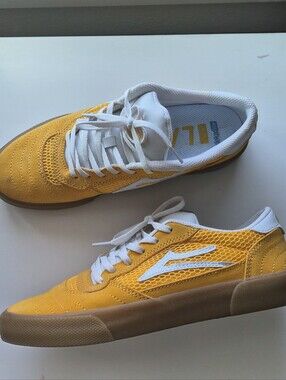 Lakai Yellow Cambridge Suede Skate Shoes Men's size 8.5